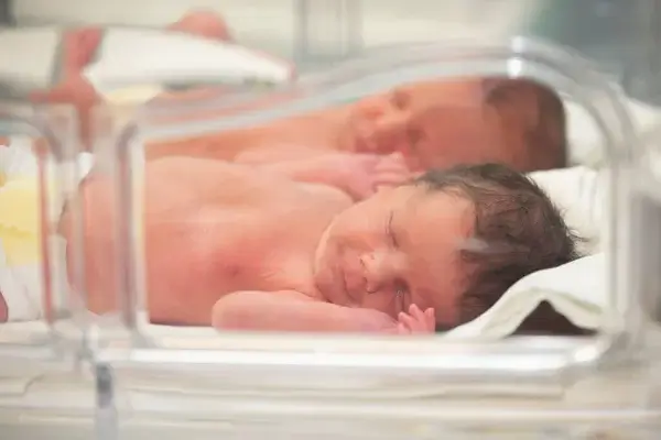 How to Care for Your Preemie Twins While in The NICU